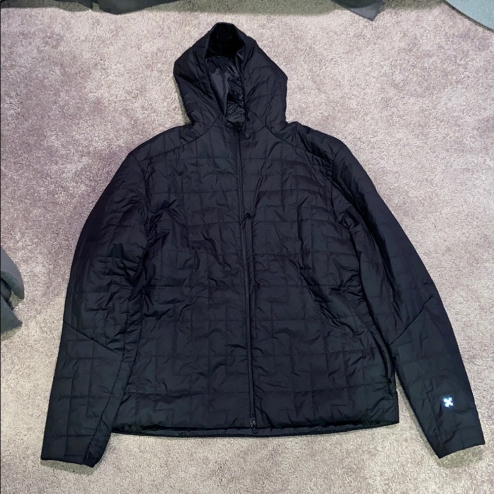Lululemon Men’s Primaloft Hooded Jacket